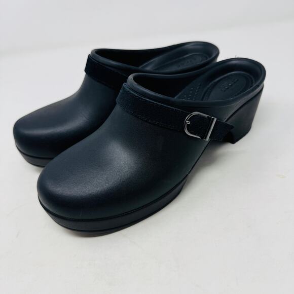 Crocs Brooklyn Buckle Clog Sandals Black Platform Comfort Shoes Women’s Size 8 - Picture 1 of 13